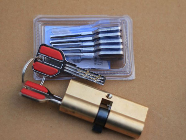 青神24小时上门开锁公司